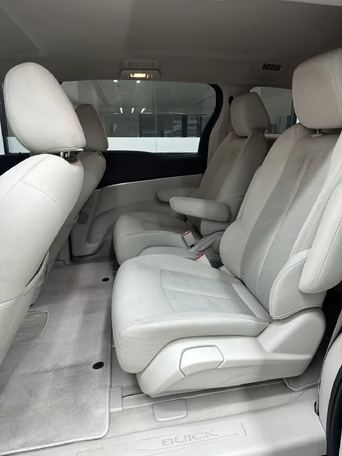 2021 Buick GL8 2.0T 237HP L4 9AT,autocango,china used car exporter,china ev exporter,chinese used car exporter,chinese used ev exporter