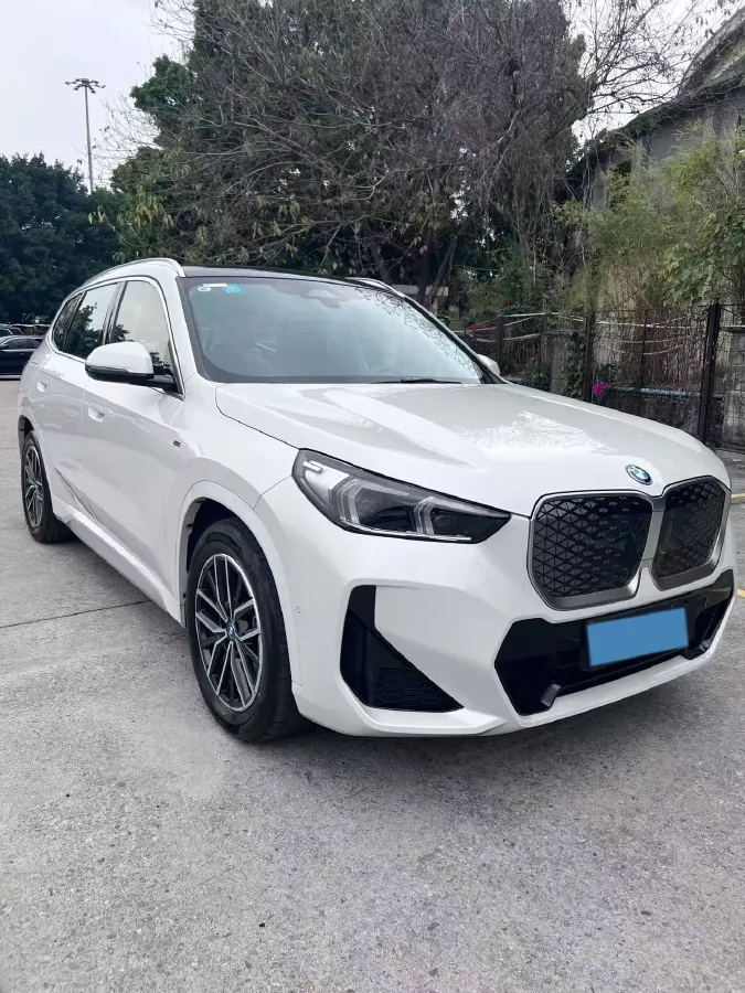 2023 BMW iX1 BEV,autocango,china used car exporter,china ev exporter,chinese used car exporter,chinese used ev exporter