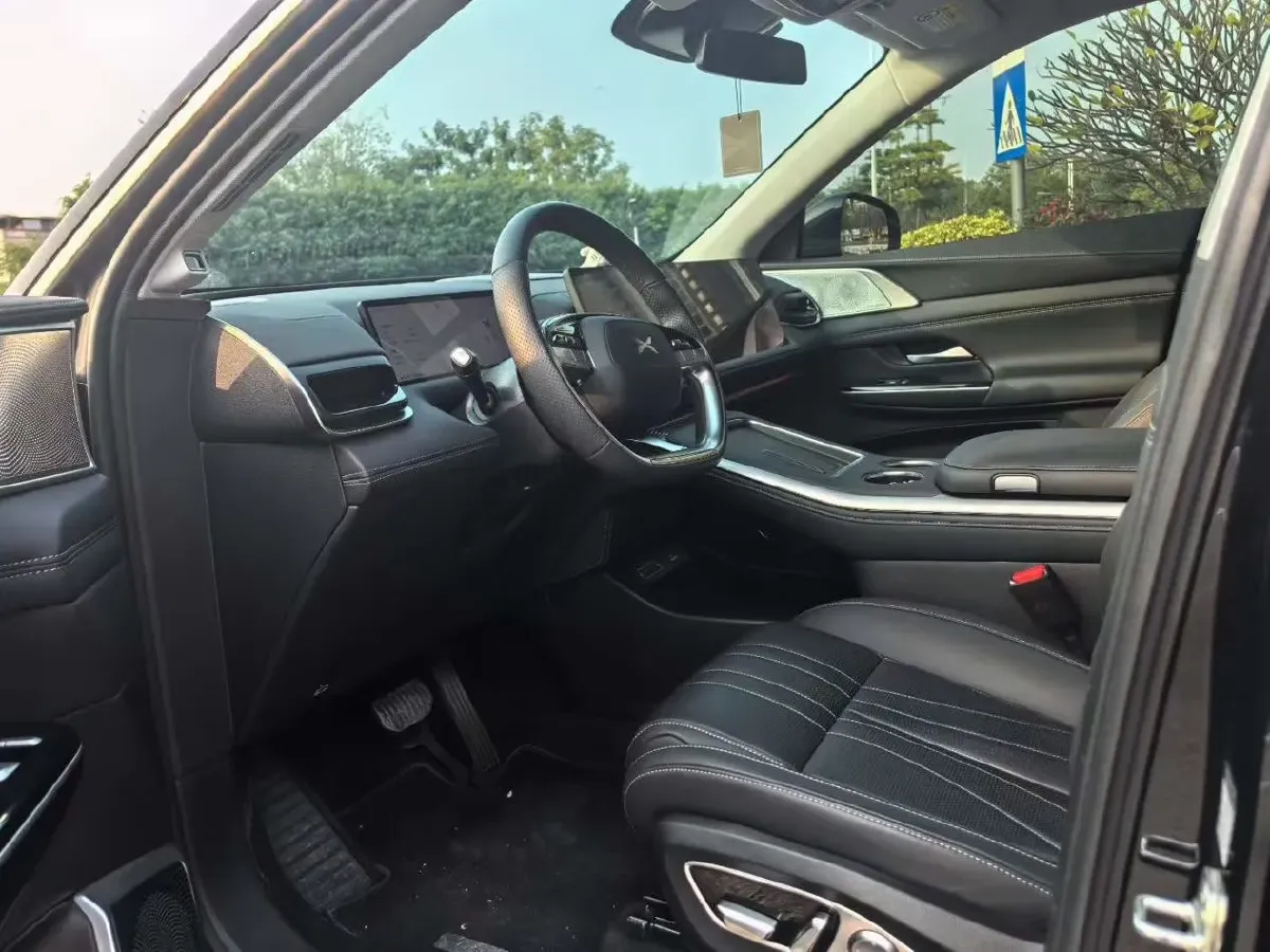 2024 Xpeng G9 BEV 78.2KWH,autocango,china used car exporter,china ev exporter,chinese used car exporter,chinese used ev exporter