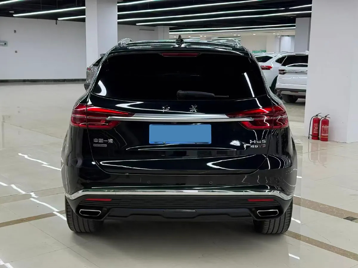2022 HongQi HS5 2.0T 224HP L4 6AT,autocango,china used car exporter,china ev exporter,chinese used car exporter,chinese used ev exporter