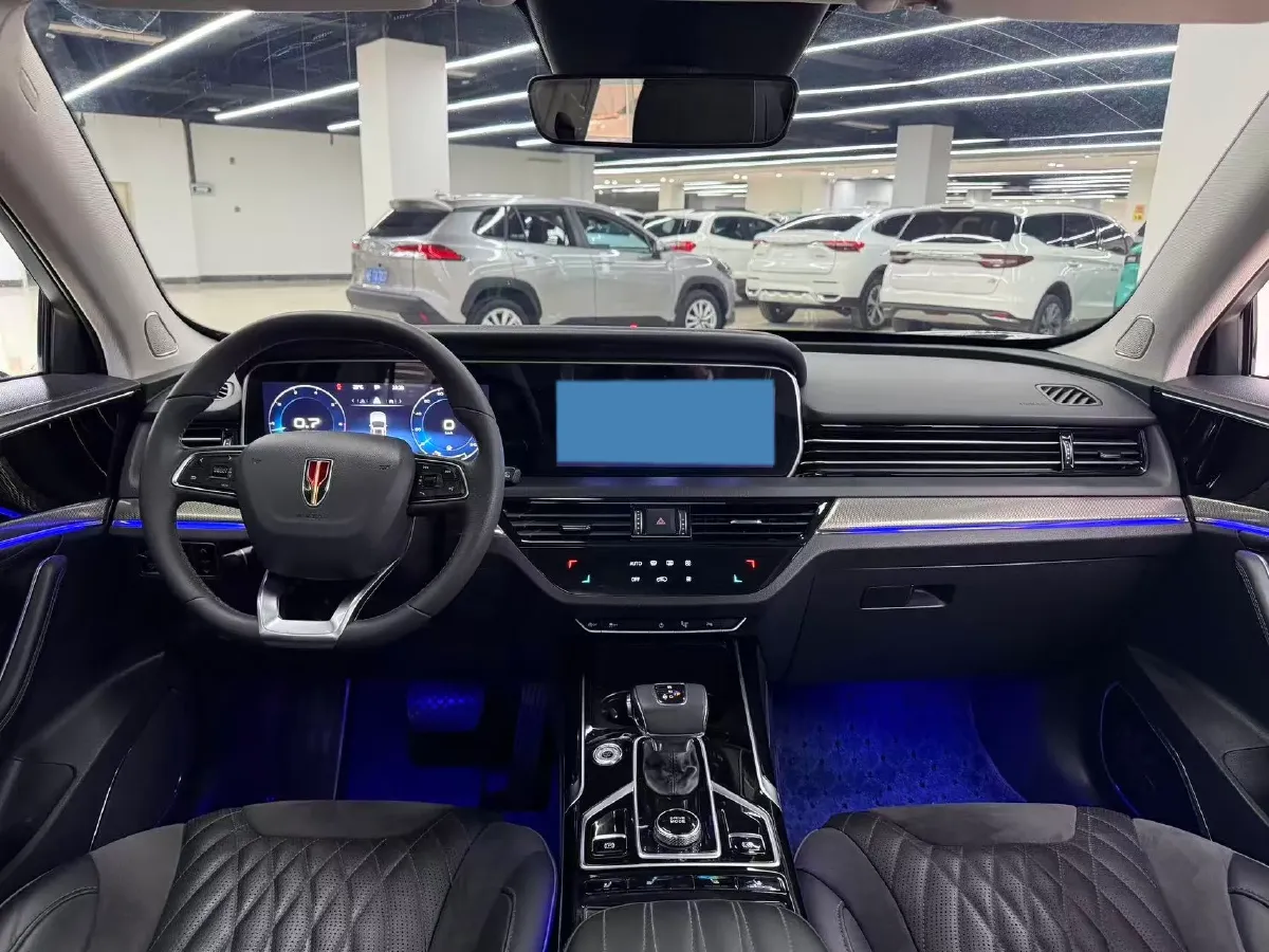 2022 HongQi HS5 2.0T 224HP L4 6AT,autocango,china used car exporter,china ev exporter,chinese used car exporter,chinese used ev exporter