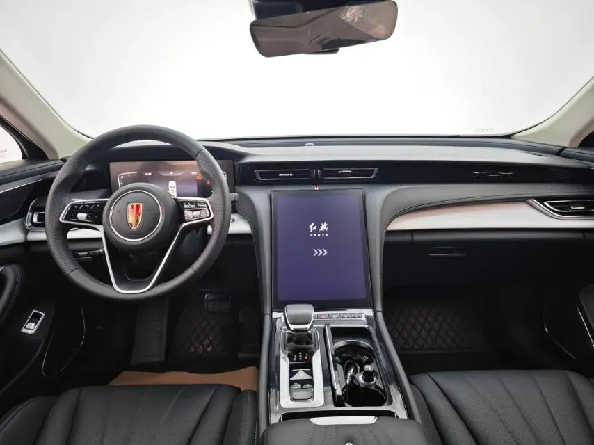 2025 HongQi H5 1.5T 169HP L4 7DCT,autocango,china used car exporter,china ev exporter,chinese used car exporter,chinese used ev exporter