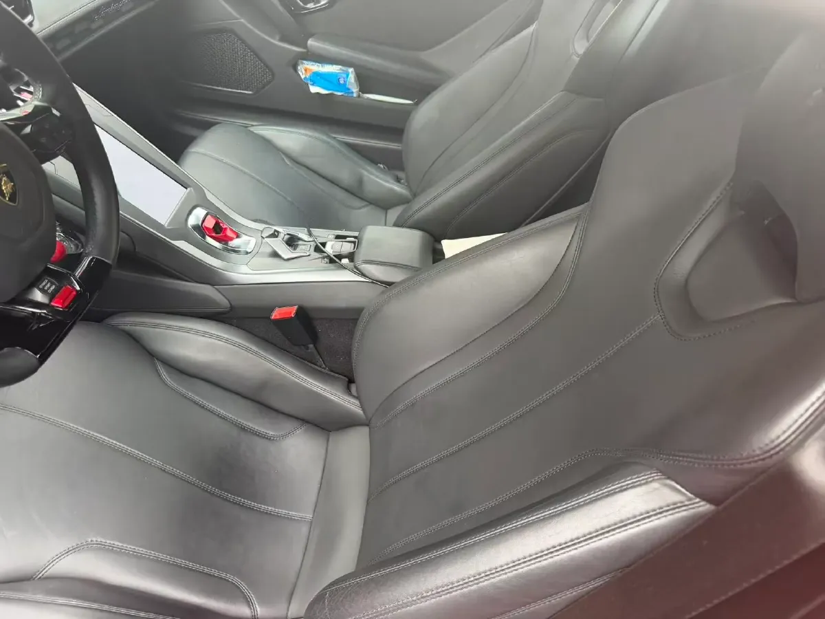 2019 Lamborghini Huracán 5.2L 640HP V10 7DCT,autocango,china used car exporter,china ev exporter,chinese used car exporter,chinese used ev exporter