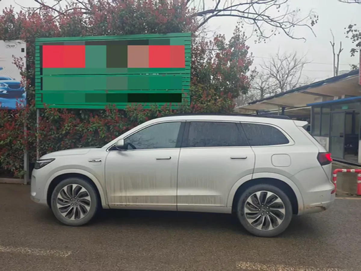 2024 AITO AITO M7 1.5T 152HP L4 REEV 40KWH,autocango,china used car exporter,china ev exporter,chinese used car exporter,chinese used ev exporter