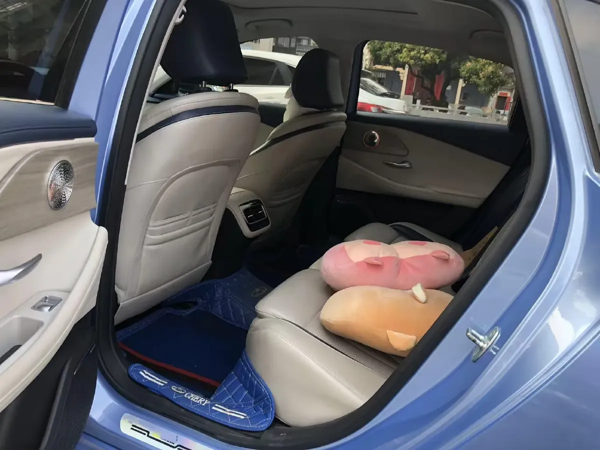 2022 Chery Arrizo 8 1.6T 197HP L4 7DCT,autocango,china used car exporter,china ev exporter,chinese used car exporter,chinese used ev exporter