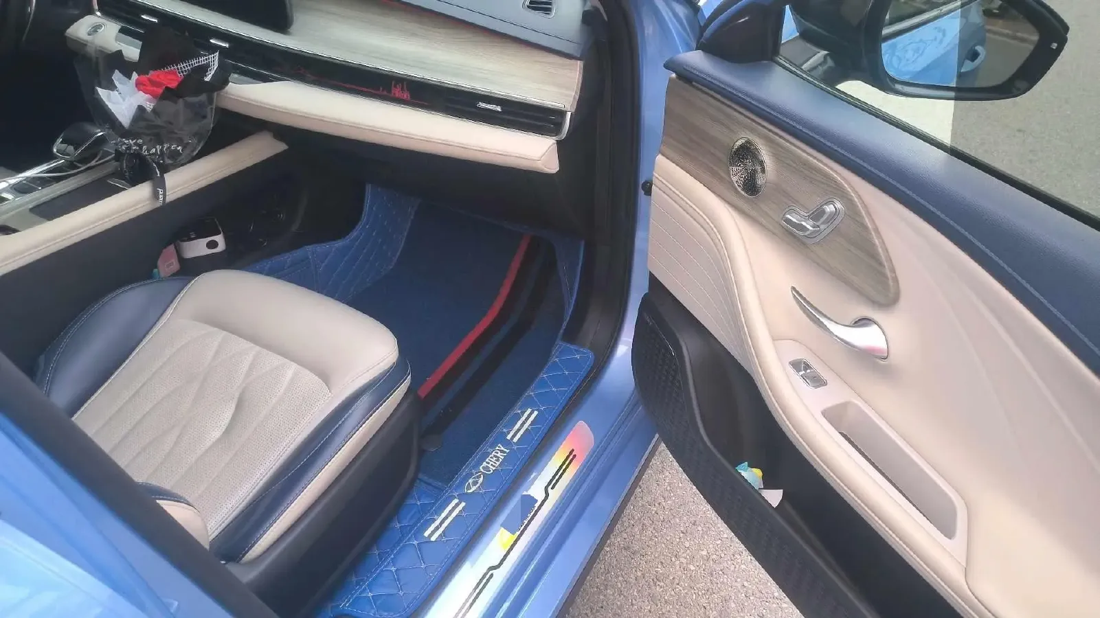 2022 Chery Arrizo 8 1.6T 197HP L4 7DCT,autocango,china used car exporter,china ev exporter,chinese used car exporter,chinese used ev exporter