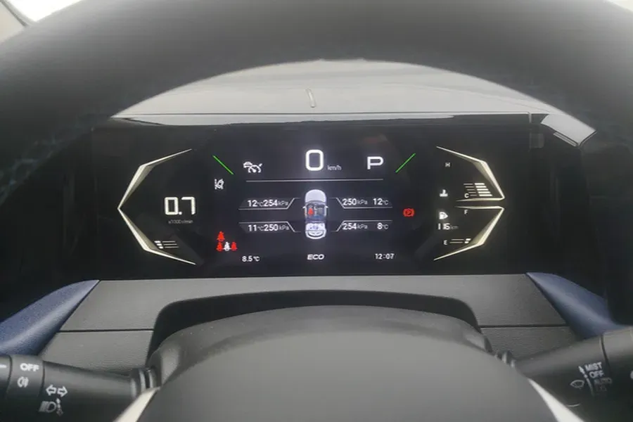 2023 GAC Trumpchi GS3 1.5T 177HP L4 7DCT,autocango,china used car exporter,china ev exporter,chinese used car exporter,chinese used ev exporter