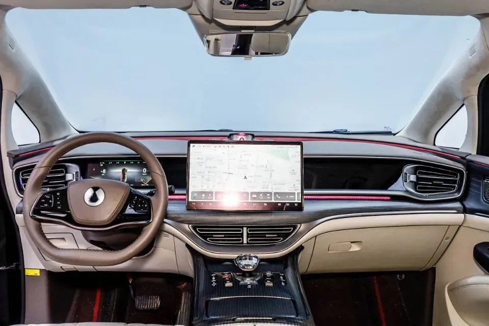 2022 Mercedes-Benz GLC Class 2.0T 197HP L4 9AT,autocango,china used car exporter,china ev exporter,chinese used car exporter,chinese used ev exporter