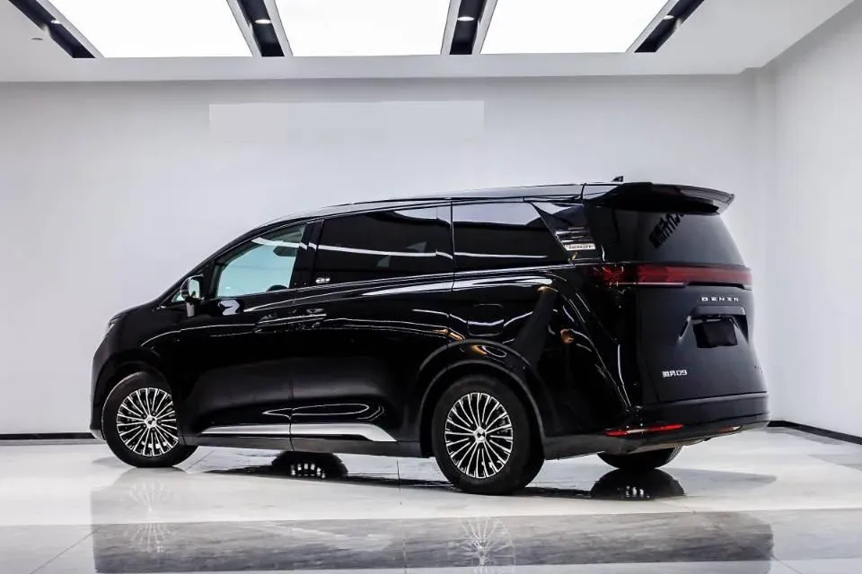 2022 Mercedes-Benz GLC Class 2.0T 197HP L4 9AT,autocango,china used car exporter,china ev exporter,chinese used car exporter,chinese used ev exporter