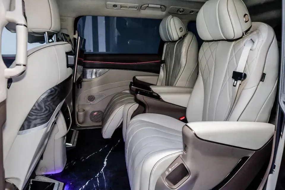 2022 Mercedes-Benz GLC Class 2.0T 197HP L4 9AT,autocango,china used car exporter,china ev exporter,chinese used car exporter,chinese used ev exporter