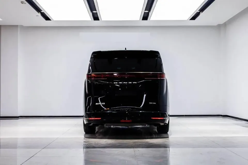 2022 Mercedes-Benz GLC Class 2.0T 197HP L4 9AT,autocango,china used car exporter,china ev exporter,chinese used car exporter,chinese used ev exporter