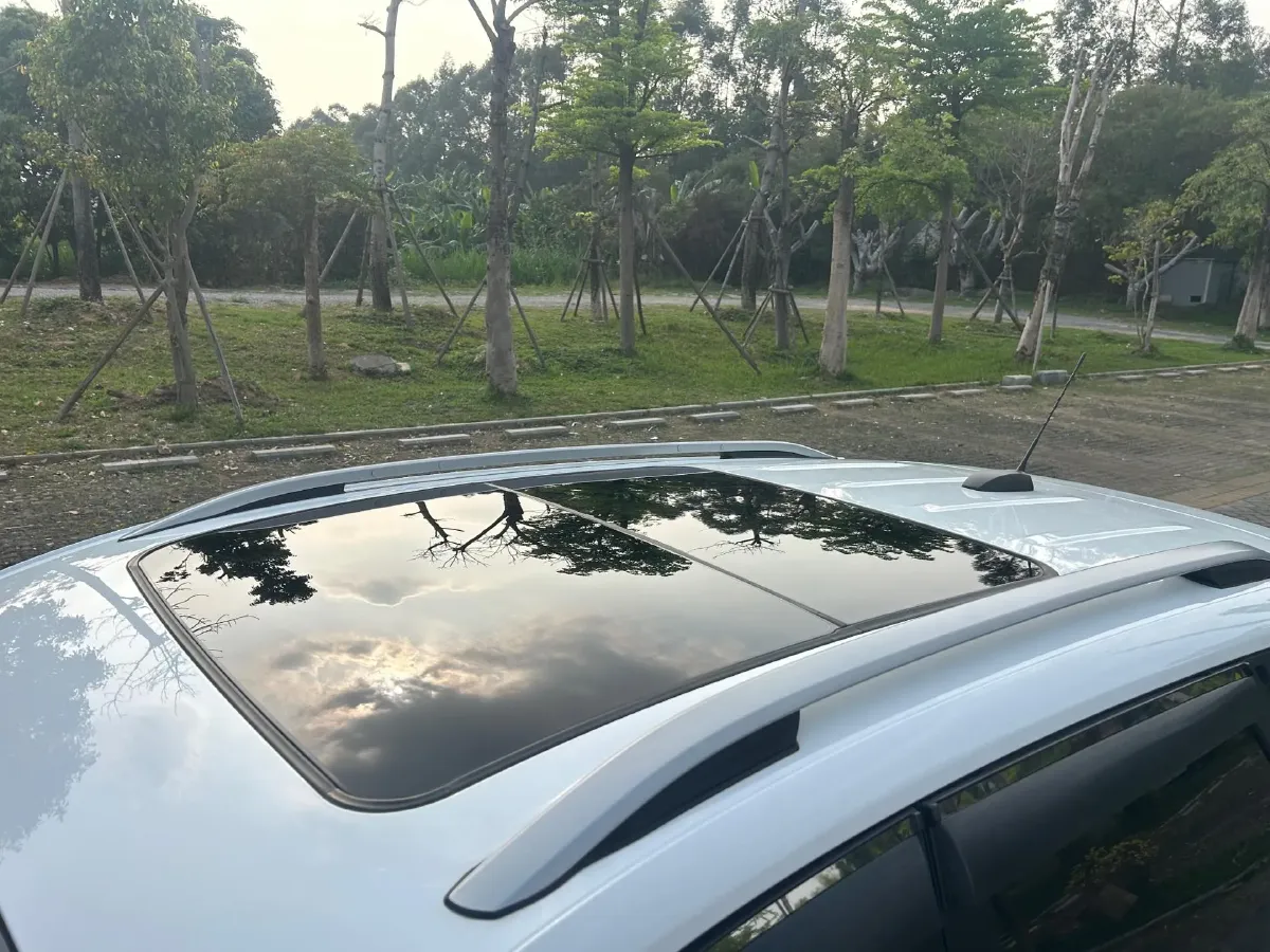 2021 Chevrolet Trax 1.0T 125HP L3 6AT,autocango,china used car exporter,china ev exporter,chinese used car exporter,chinese used ev exporter