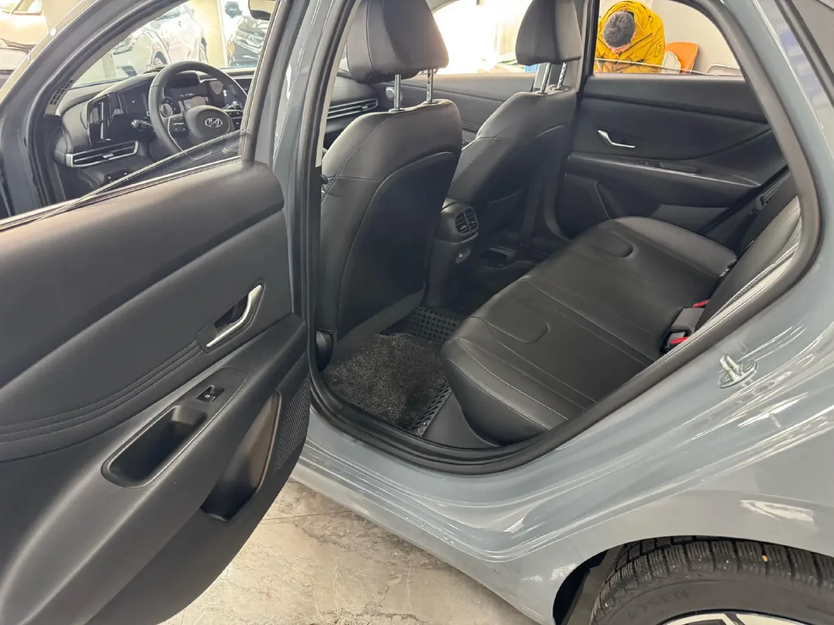 2022 Hyundai Elantra 1.5L 115HP L4 CVT,autocango,china used car exporter,china ev exporter,chinese used car exporter,chinese used ev exporter