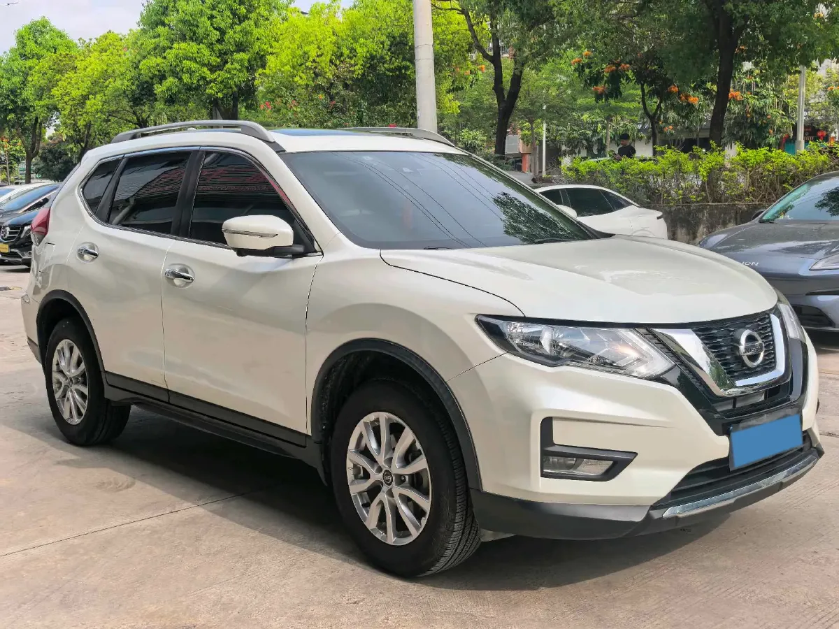 2020 Nissan X-Trail 2.0L 154HP L4 CVT,autocango,china used car exporter,china ev exporter,chinese used car exporter,chinese used ev exporter