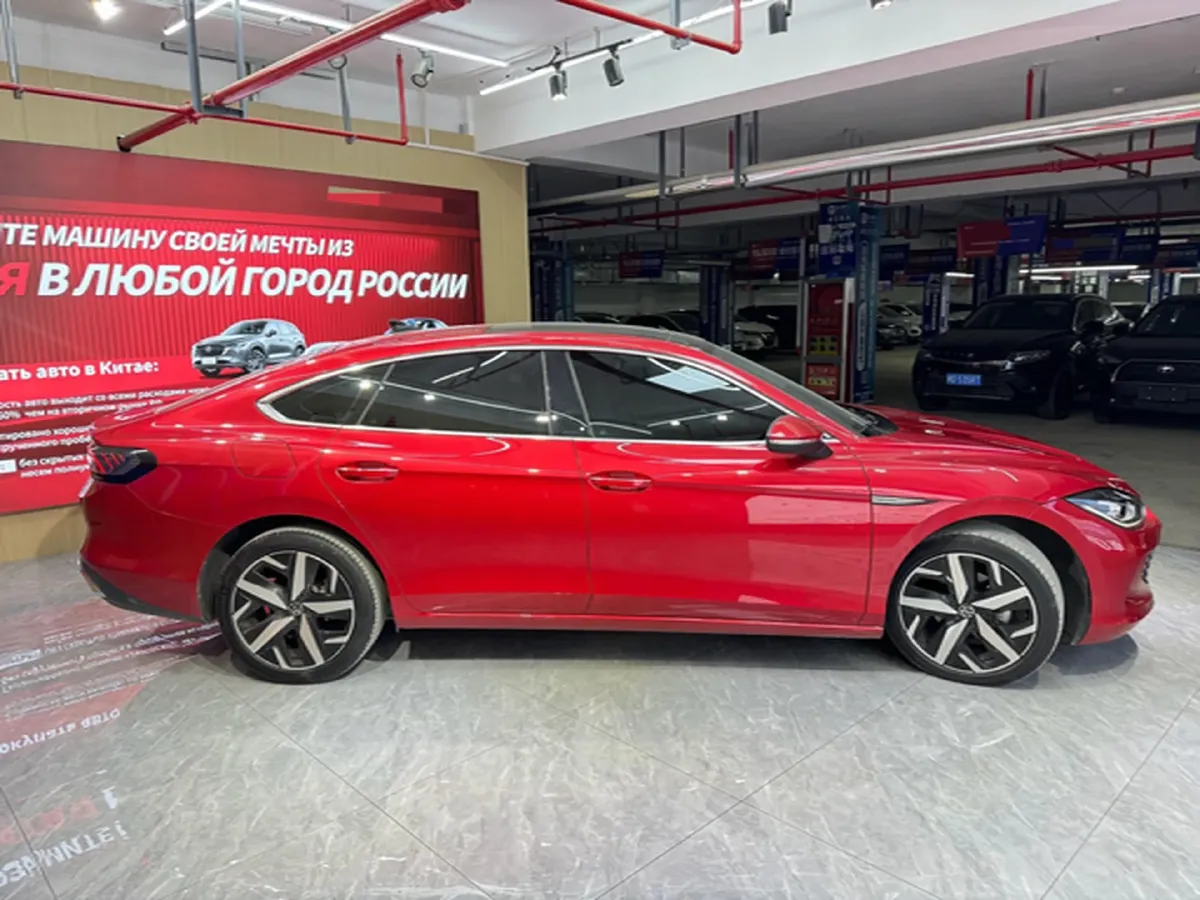 2022 Skoda Superb 2.0T 186HP L4 7DCT,autocango,china used car exporter,china ev exporter,chinese used car exporter,chinese used ev exporter