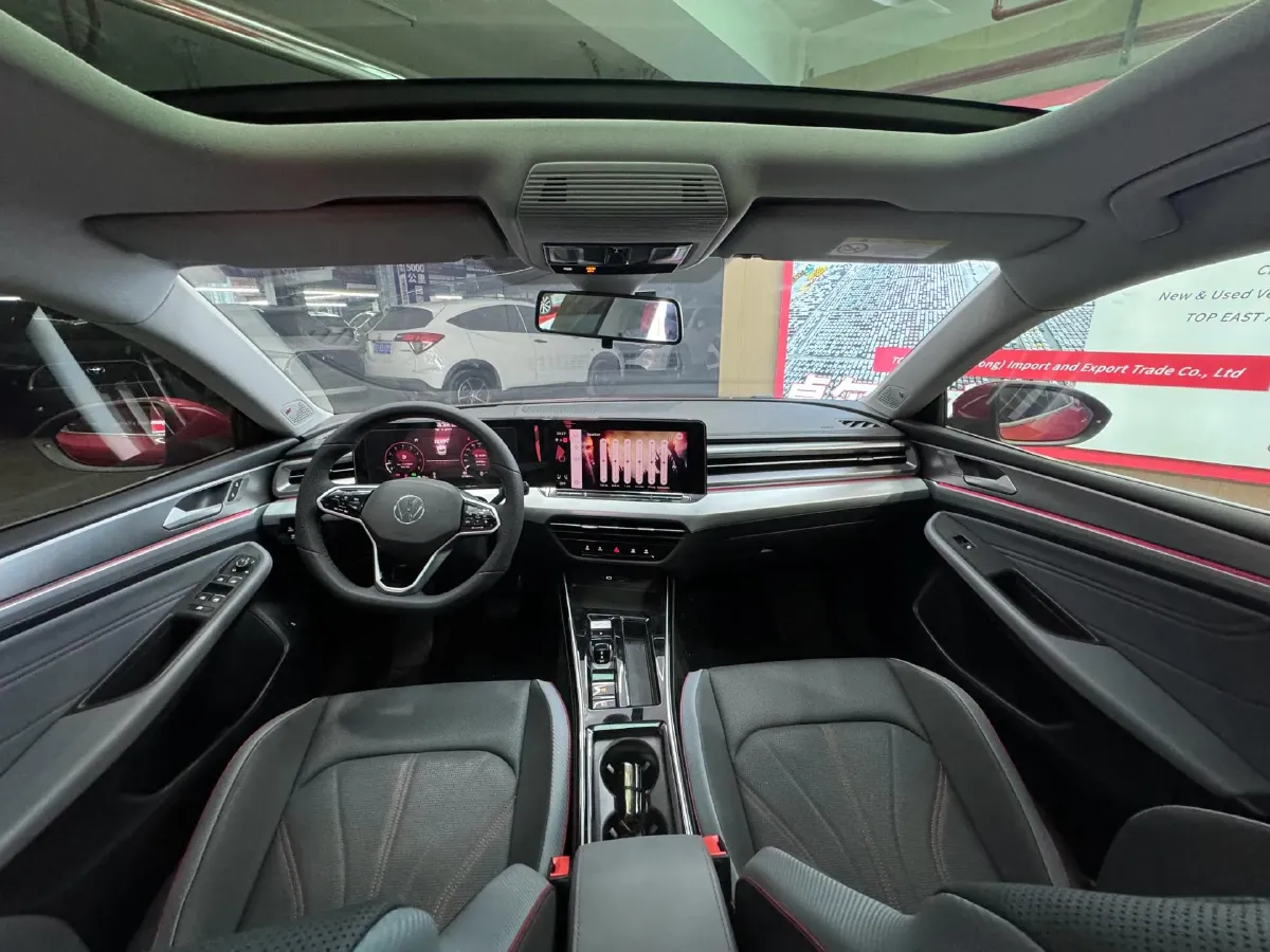 2022 Skoda Superb 2.0T 186HP L4 7DCT,autocango,china used car exporter,china ev exporter,chinese used car exporter,chinese used ev exporter