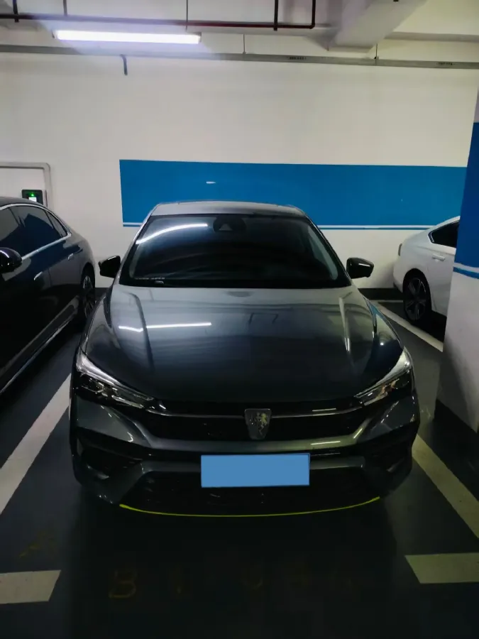 2021 Roewe i5 1.5L 120HP L4 CVT,autocango,china used car exporter,china ev exporter,chinese used car exporter,chinese used ev exporter