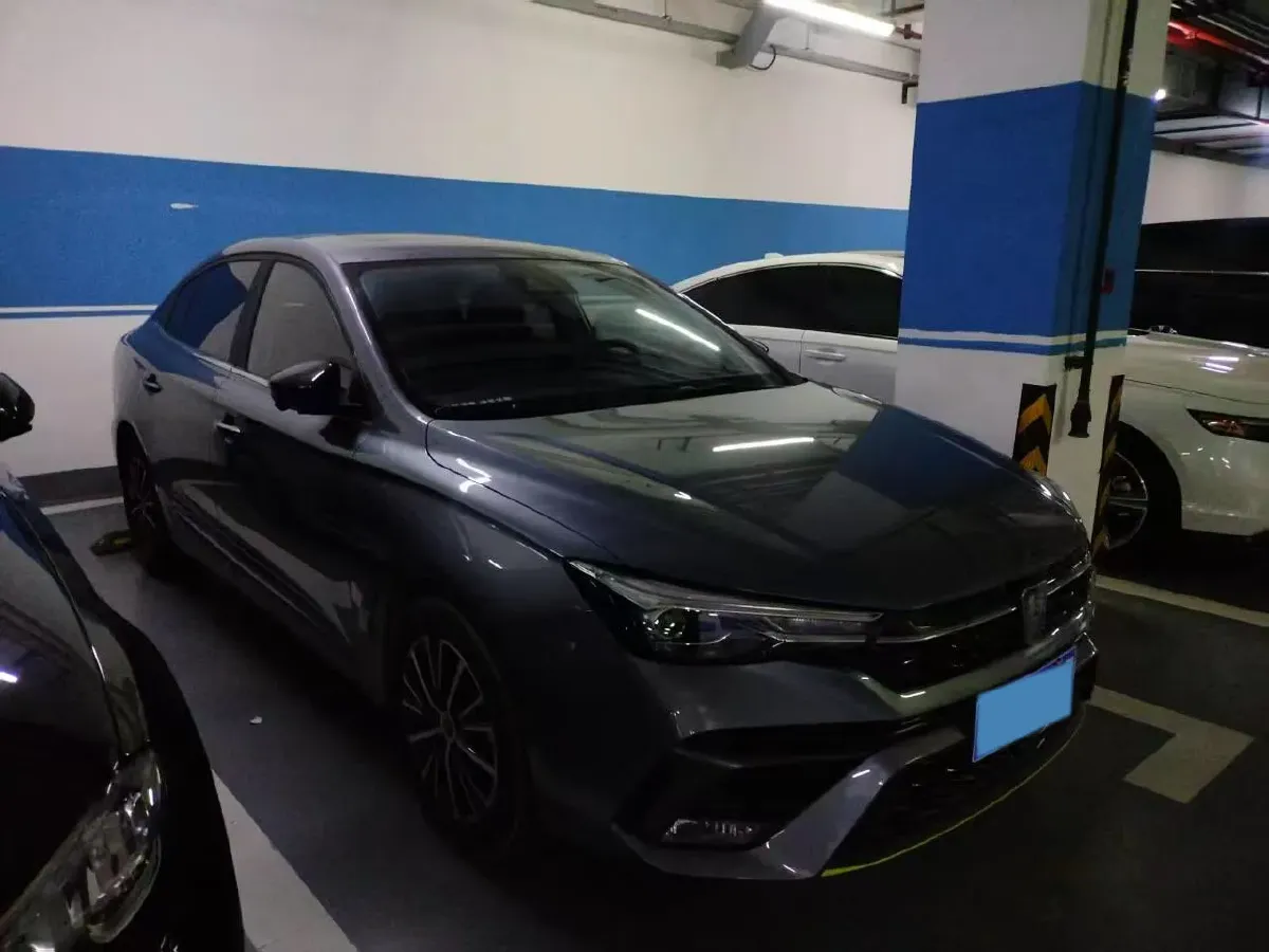 2021 Roewe i5 1.5L 120HP L4 CVT,autocango,china used car exporter,china ev exporter,chinese used car exporter,chinese used ev exporter