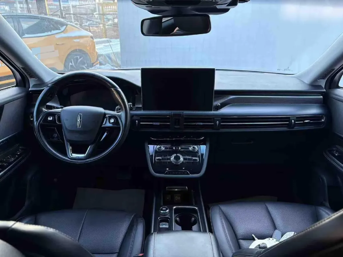 2021 Lincoln Corsair 2.0T 245HP L4 8AT,autocango,china used car exporter,china ev exporter,chinese used car exporter,chinese used ev exporter