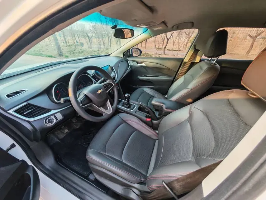 2019 Chevrolet Cavalier 1.5L 113HP L4 5MT,autocango,china used car exporter,china ev exporter,chinese used car exporter,chinese used ev exporter