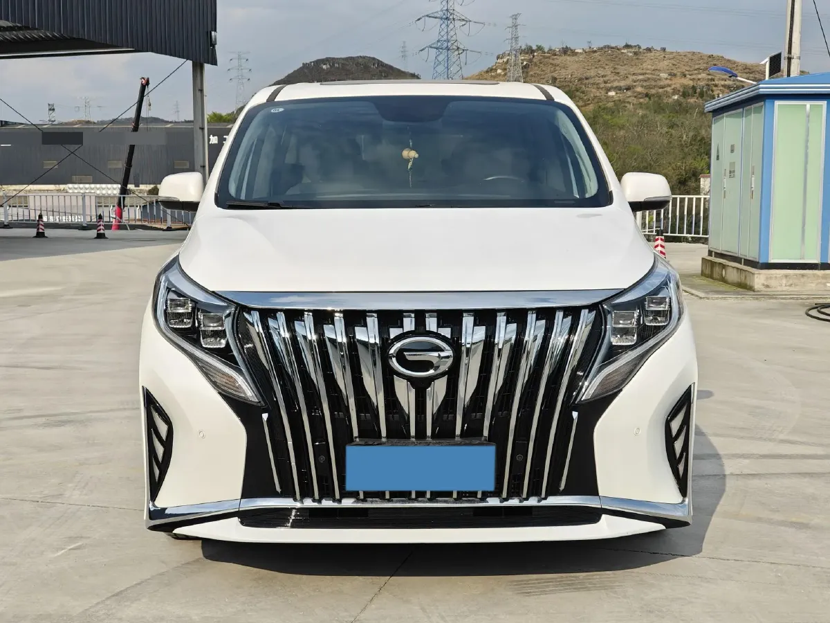 2021 GAC Trumpchi M8 2.0T 252HP L4 8AT,autocango,china used car exporter,china ev exporter,chinese used car exporter,chinese used ev exporter