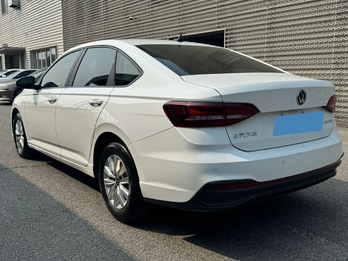 2024 Volkswagen Lavida 1.5L 110HP L4 6AT,autocango,china used car exporter,china ev exporter,chinese used car exporter,chinese used ev exporter
