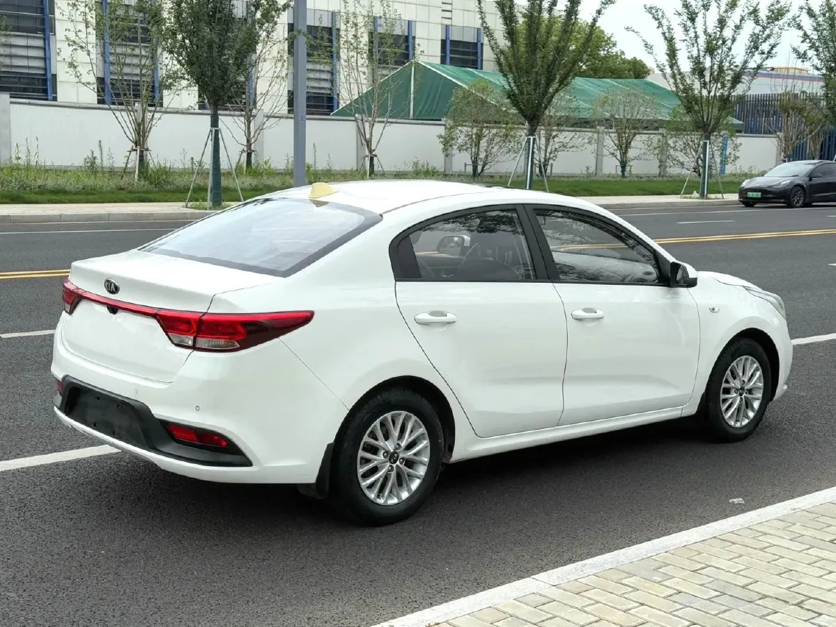 2017 Kia K2 1.4L 100HP L4 6AT,autocango,china used car exporter,china ev exporter,chinese used car exporter,chinese used ev exporter