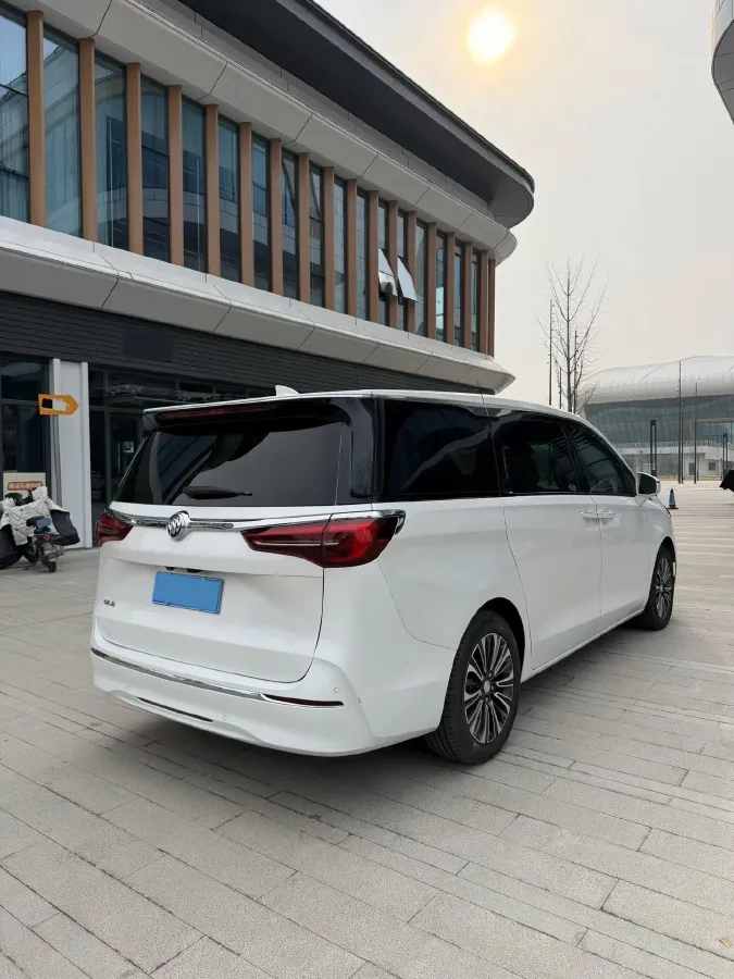 2020 Buick GL8 2.0T 237HP L4 9AT,autocango,china used car exporter,china ev exporter,chinese used car exporter,chinese used ev exporter