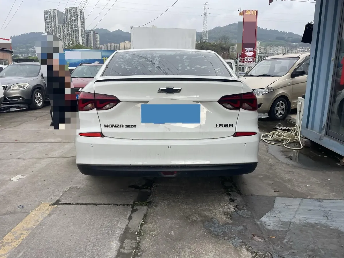 2022 Chevrolet Monza 1.0T 125HP L3 6DCT,autocango,china used car exporter,china ev exporter,chinese used car exporter,chinese used ev exporter