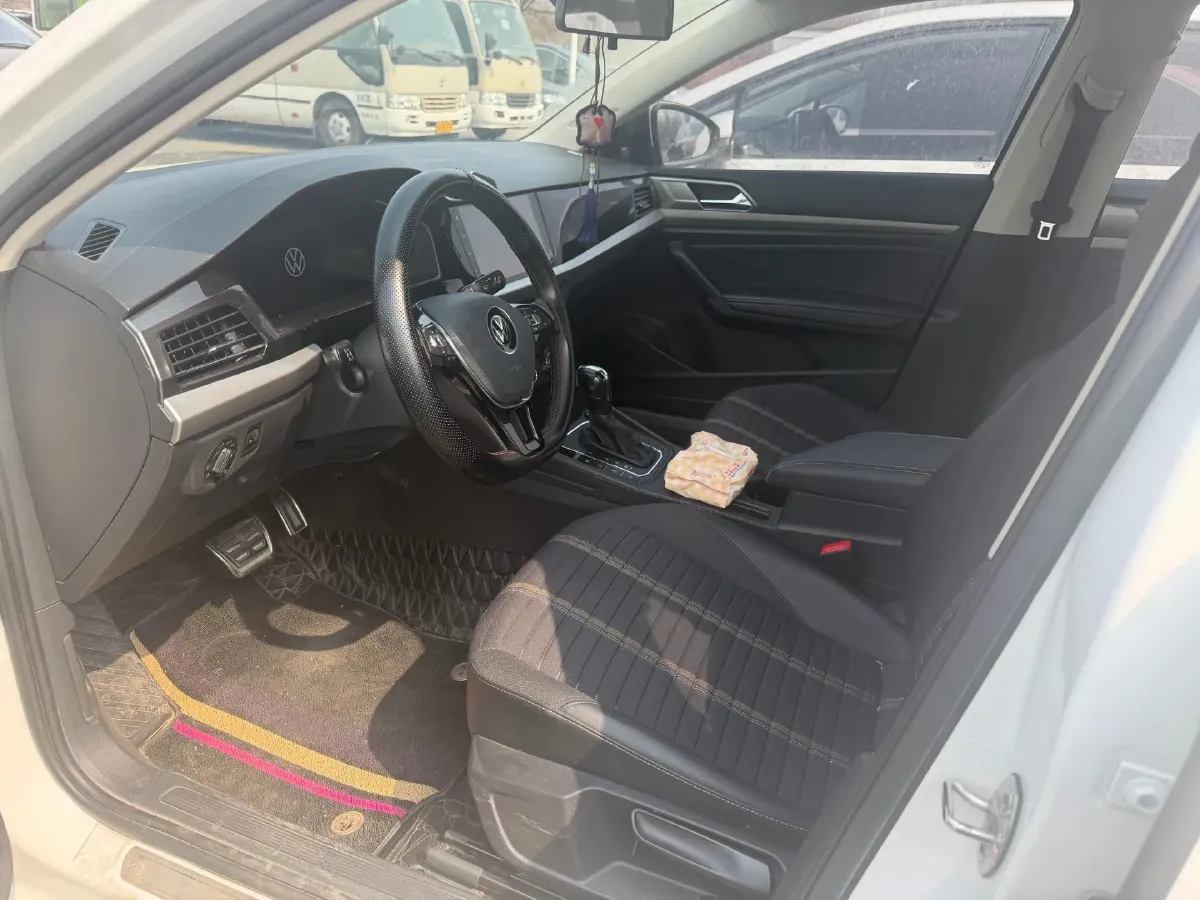 2022 Volkswagen Sagitar 1.2T 116HP L4 7DCT,autocango,china used car exporter,china ev exporter,chinese used car exporter,chinese used ev exporter