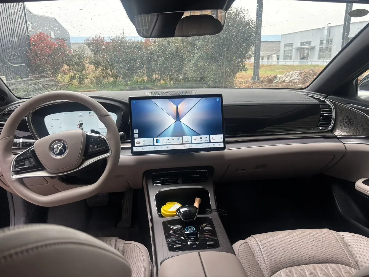 2025 BYD Han 1.5T 156HP L4 E-CVT PHEV,autocango,china used car exporter,china ev exporter,chinese used car exporter,chinese used ev exporter