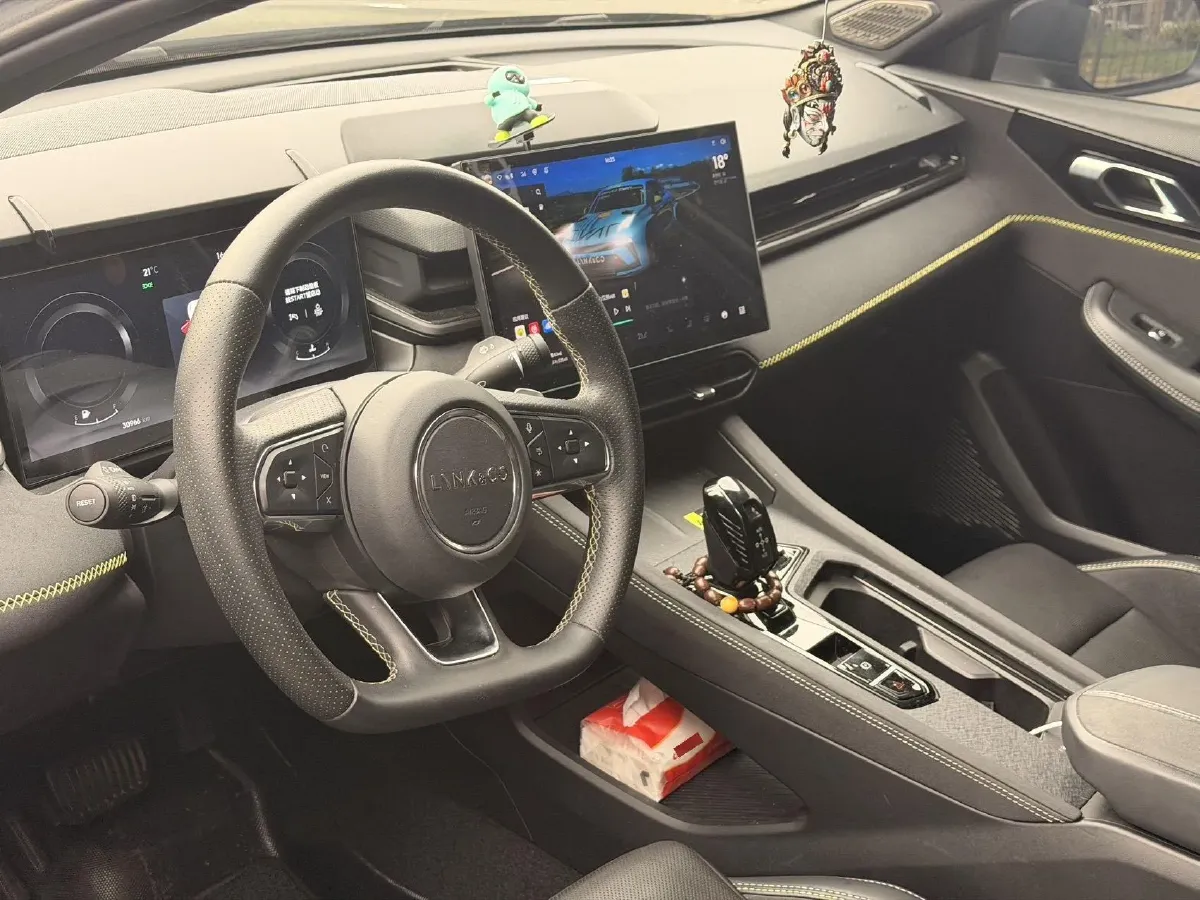 2023 LYNK&CO 03 2.0T 254HP L4 7DCT,autocango,china used car exporter,china ev exporter,chinese used car exporter,chinese used ev exporter