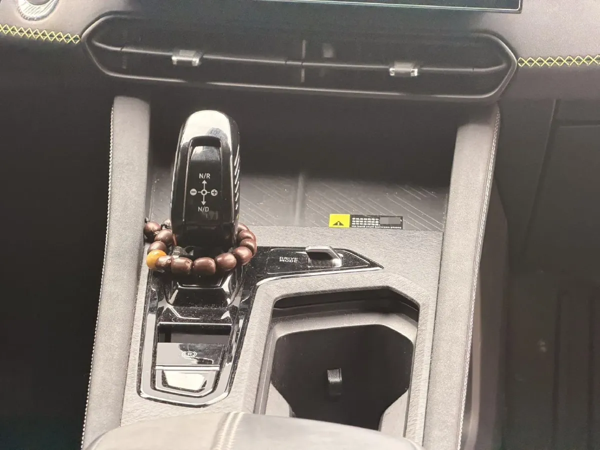 2023 LYNK&CO 03 2.0T 254HP L4 7DCT,autocango,china used car exporter,china ev exporter,chinese used car exporter,chinese used ev exporter