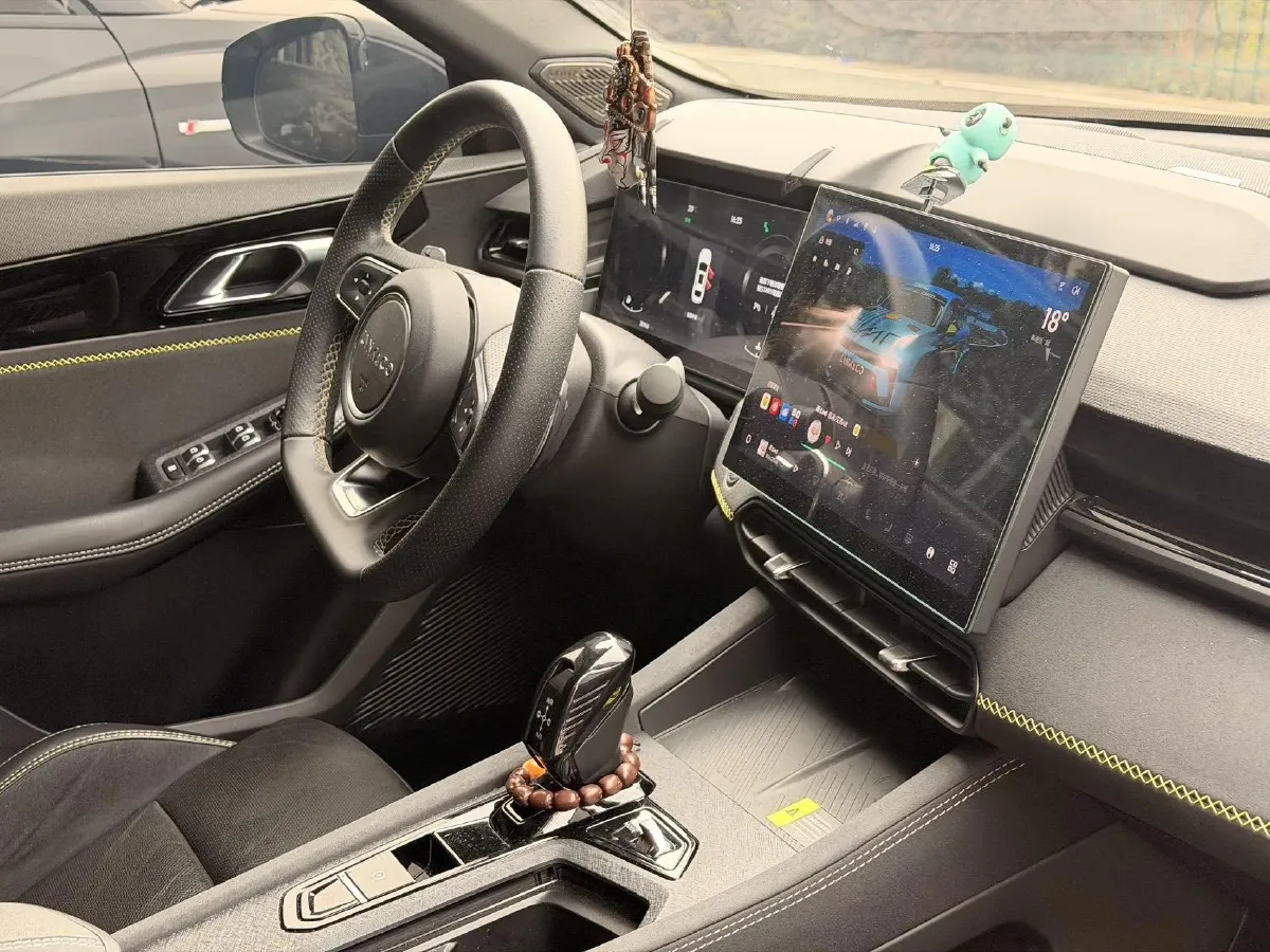 2023 LYNK&CO 03 2.0T 254HP L4 7DCT,autocango,china used car exporter,china ev exporter,chinese used car exporter,chinese used ev exporter