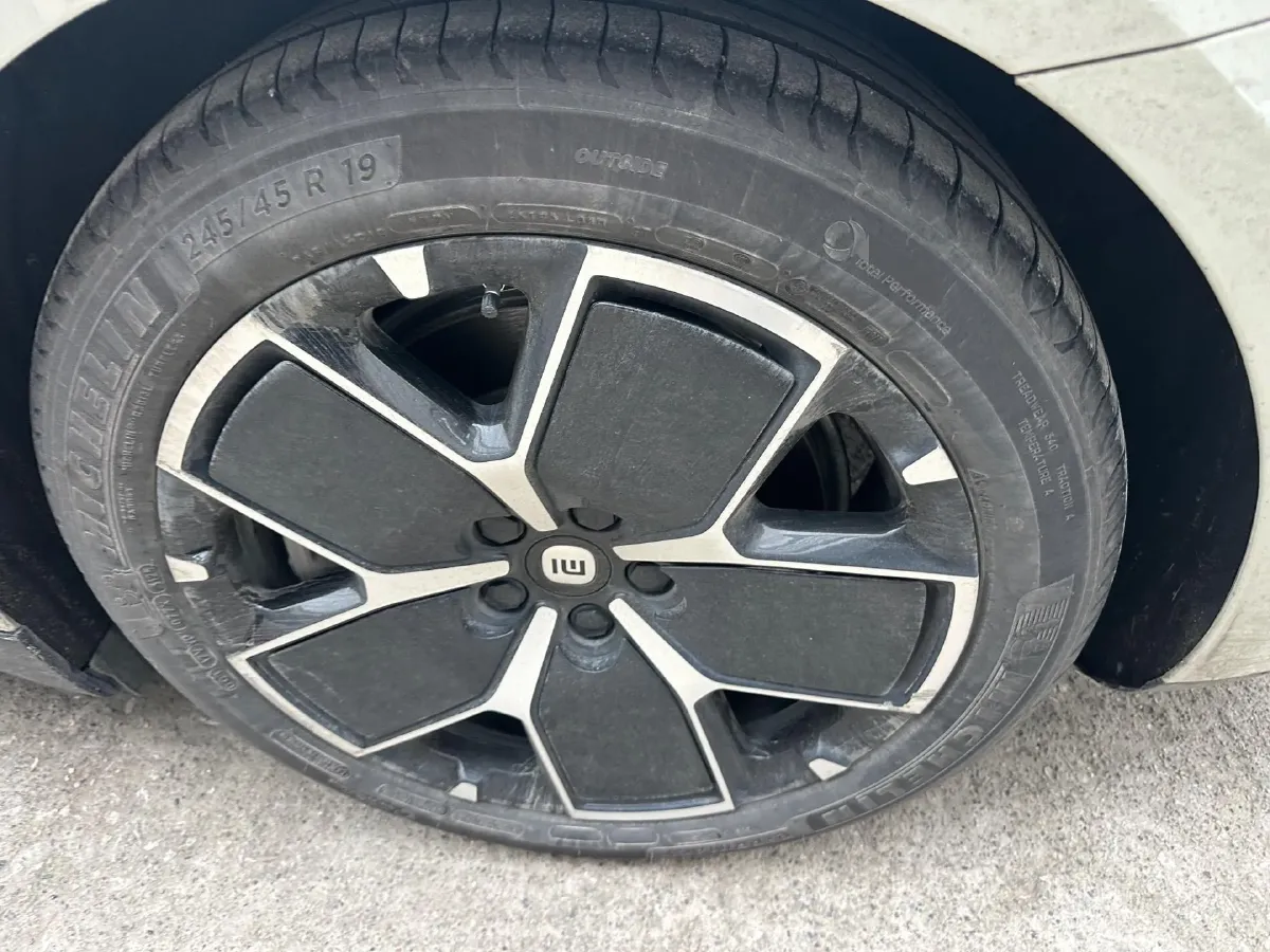 2024 MI SU7 BEV 73.6KWH,autocango,china used car exporter,china ev exporter,chinese used car exporter,chinese used ev exporter