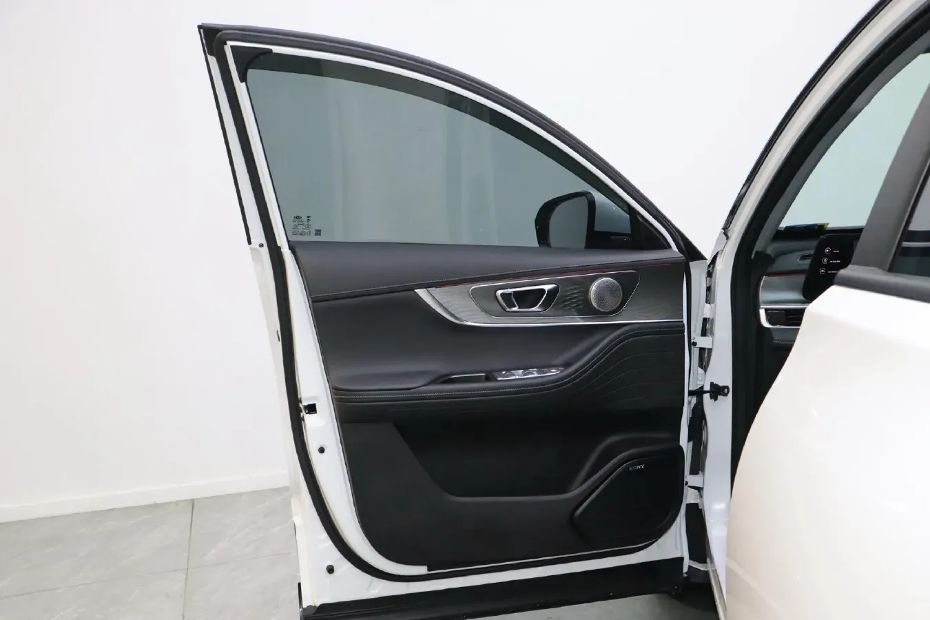 2024 Chery Tiggo 8 PRO 1.6T 197HP L4 7DCT,autocango,china used car exporter,china ev exporter,chinese used car exporter,chinese used ev exporter