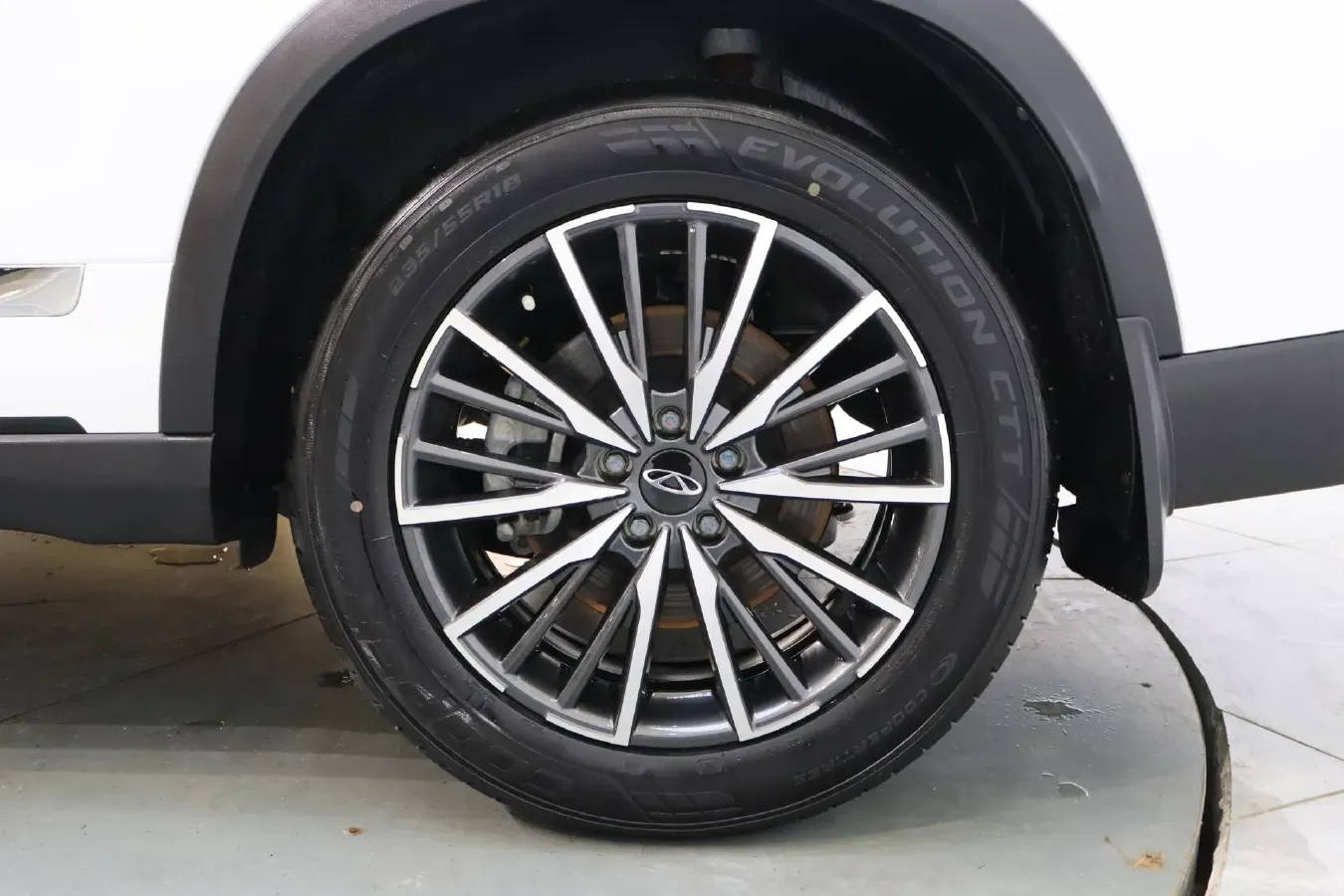 2024 Chery Tiggo 8 PRO 1.6T 197HP L4 7DCT,autocango,china used car exporter,china ev exporter,chinese used car exporter,chinese used ev exporter