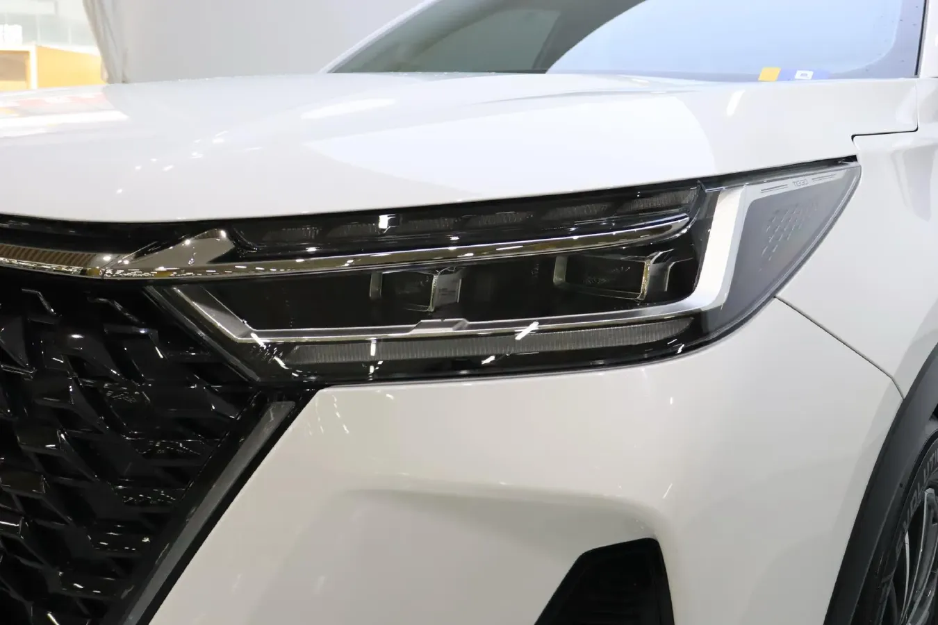 2024 Chery Tiggo 8 PRO 1.6T 197HP L4 7DCT,autocango,china used car exporter,china ev exporter,chinese used car exporter,chinese used ev exporter