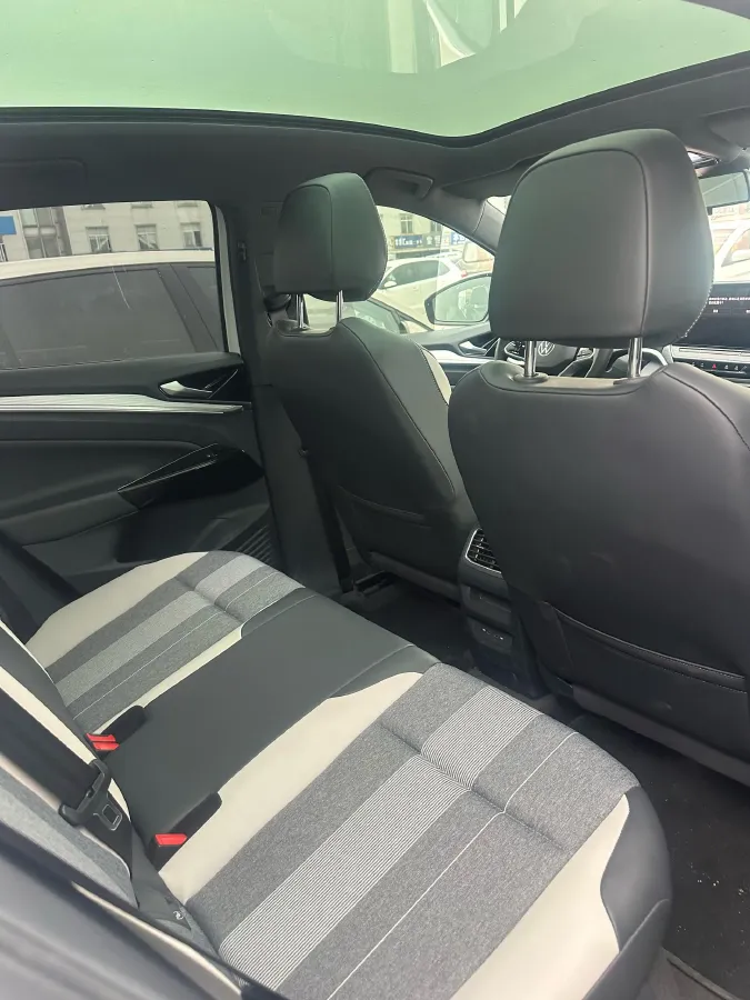 2024 Volkswagen ID.4 Crozz BEV 55.7KWH,autocango,china used car exporter,china ev exporter,chinese used car exporter,chinese used ev exporter