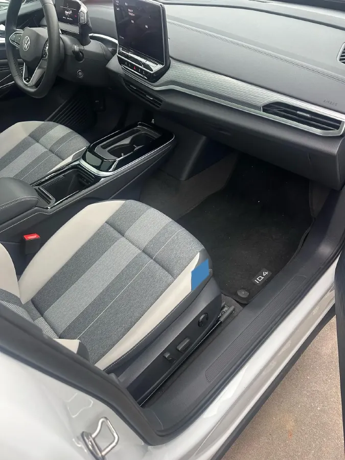 2024 Volkswagen ID.4 Crozz BEV 55.7KWH,autocango,china used car exporter,china ev exporter,chinese used car exporter,chinese used ev exporter