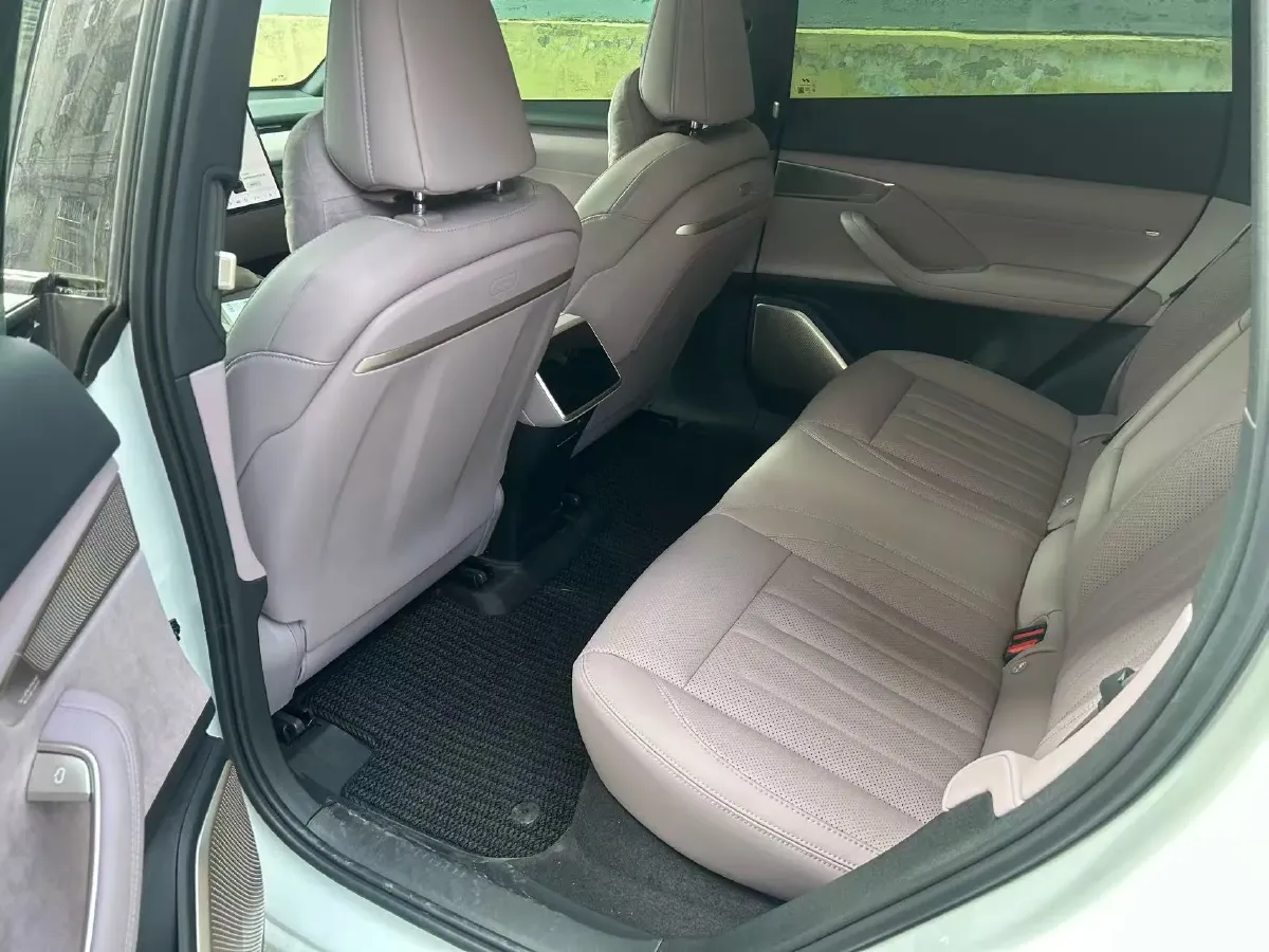 2025 ONVO L60 BEV,autocango,china used car exporter,china ev exporter,chinese used car exporter,chinese used ev exporter