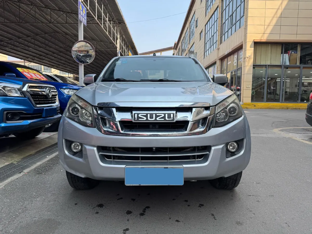 2019 Isuzu LingTuo 2.5T 150HP L4 6MT,autocango,china used car exporter,china ev exporter,chinese used car exporter,chinese used ev exporter