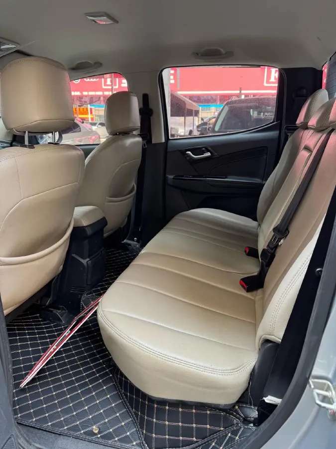 2019 Isuzu LingTuo 2.5T 150HP L4 6MT,autocango,china used car exporter,china ev exporter,chinese used car exporter,chinese used ev exporter