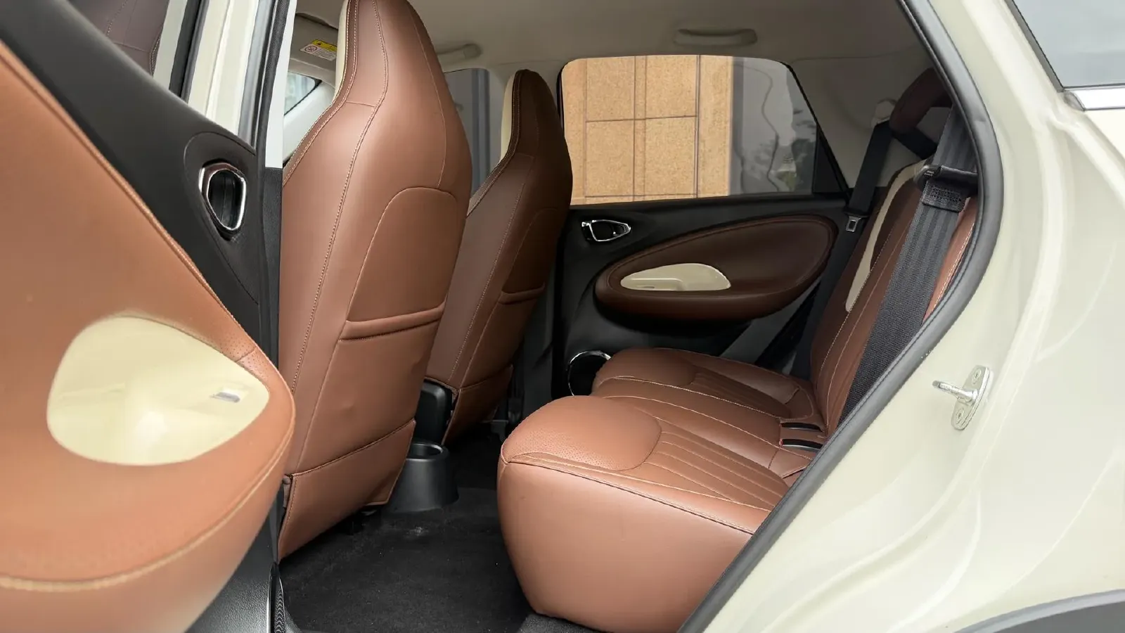 2024 WuLing BinGuo BEV 31.9KWH,autocango,china used car exporter,china ev exporter,chinese used car exporter,chinese used ev exporter