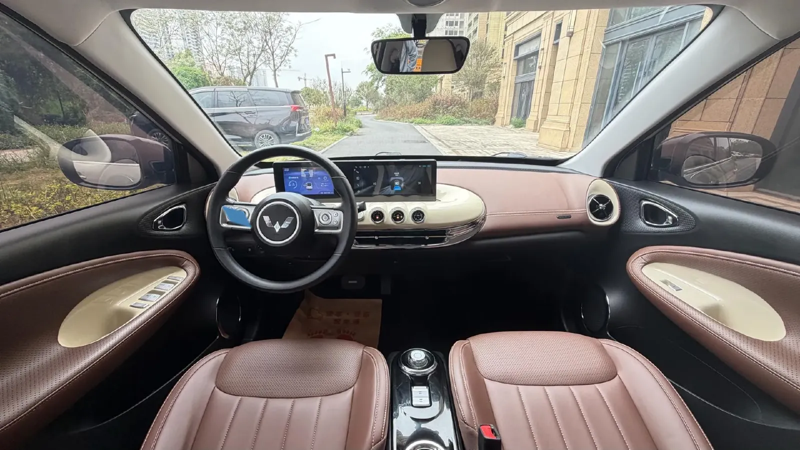 2024 WuLing BinGuo BEV 31.9KWH,autocango,china used car exporter,china ev exporter,chinese used car exporter,chinese used ev exporter