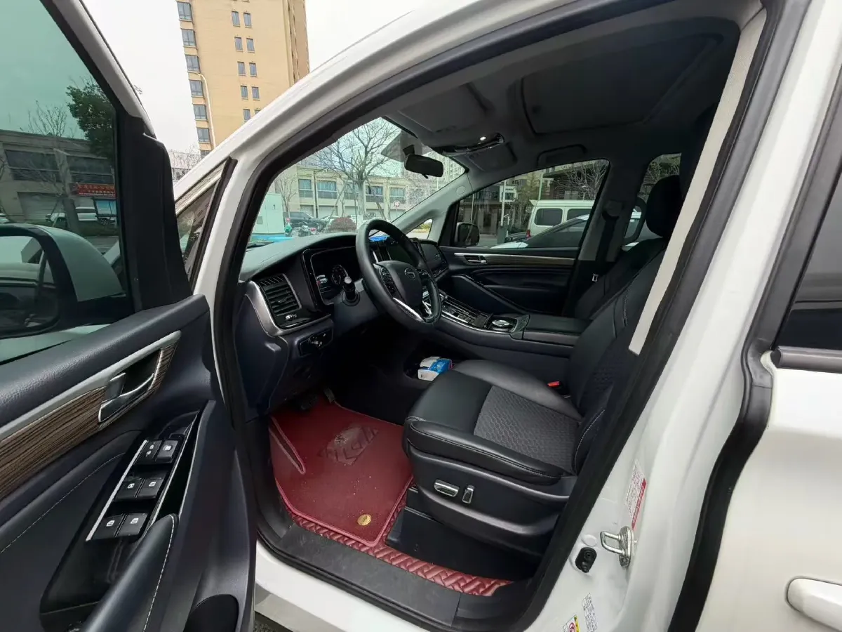 2023 GAC Trumpchi M8 2.0T 252HP L4 8AT,autocango,china used car exporter,china ev exporter,chinese used car exporter,chinese used ev exporter