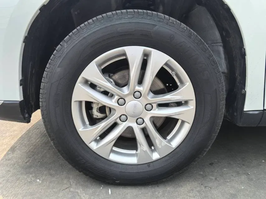 2021 Haval M6 1.5T 150HP L4 7DCT,autocango,china used car exporter,china ev exporter,chinese used car exporter,chinese used ev exporter