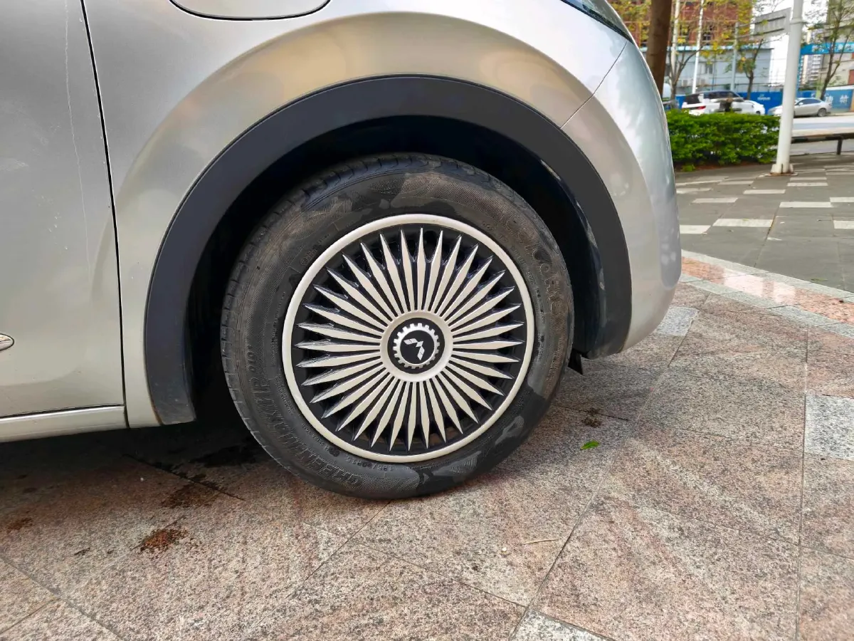 2023 WuLing BinGuo BEV 31.9KWH,autocango,china used car exporter,china ev exporter,chinese used car exporter,chinese used ev exporter