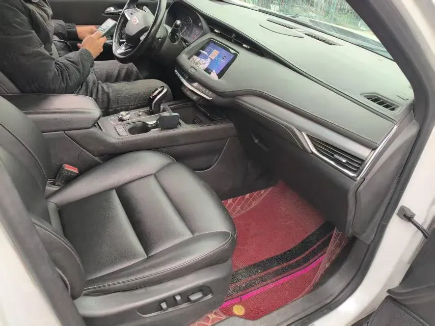 2020 Cadillac XT4 2.0T 237HP L4 9AT,autocango,china used car exporter,china ev exporter,chinese used car exporter,chinese used ev exporter