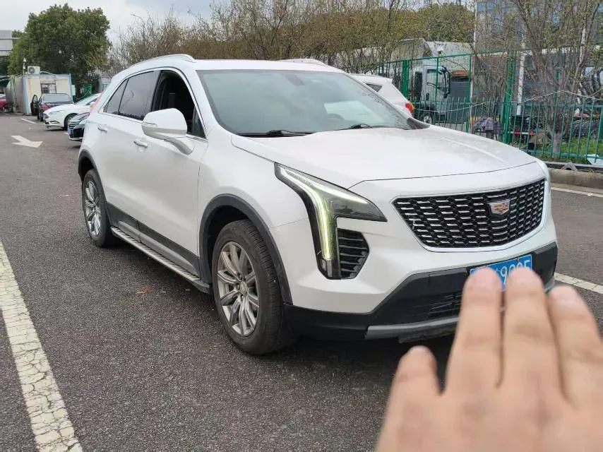 2020 Cadillac XT4 2.0T 237HP L4 9AT,autocango,china used car exporter,china ev exporter,chinese used car exporter,chinese used ev exporter